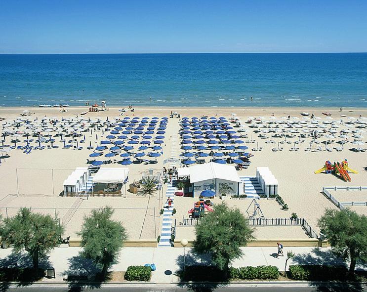 Hotel Conchiglia Senigallia Exterior photo