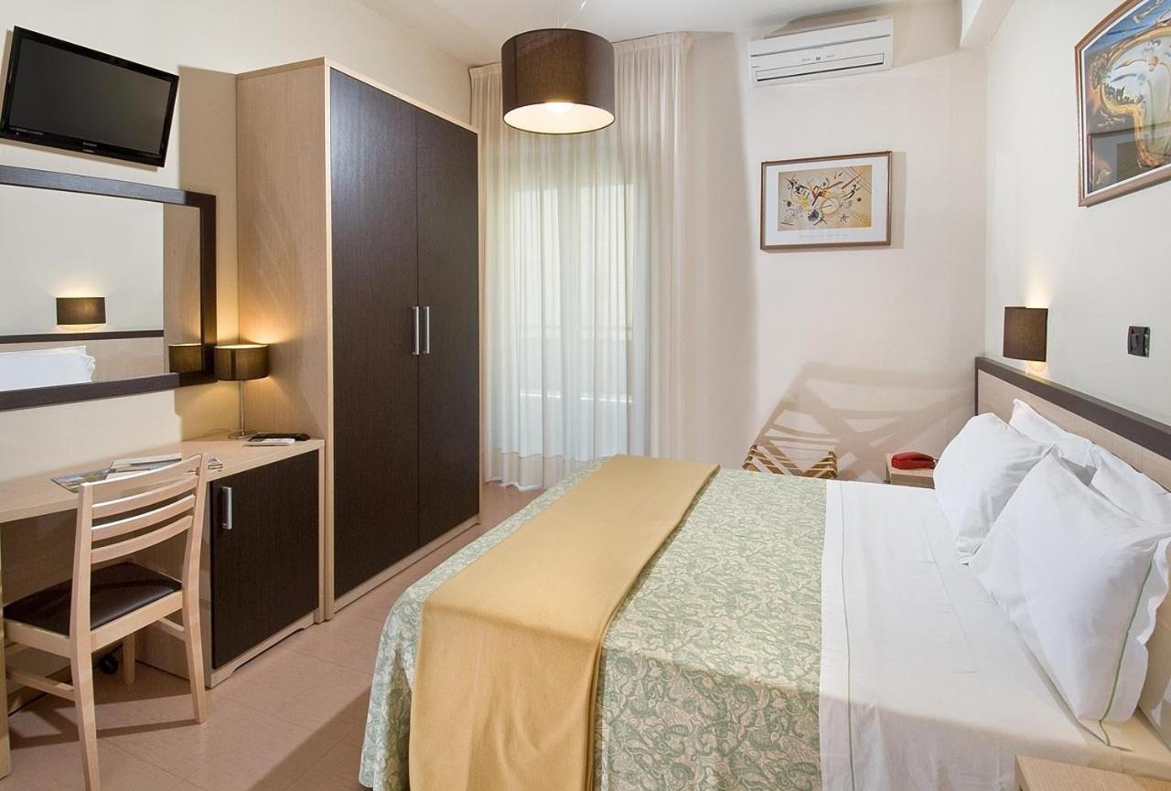 Hotel Conchiglia Senigallia Room photo